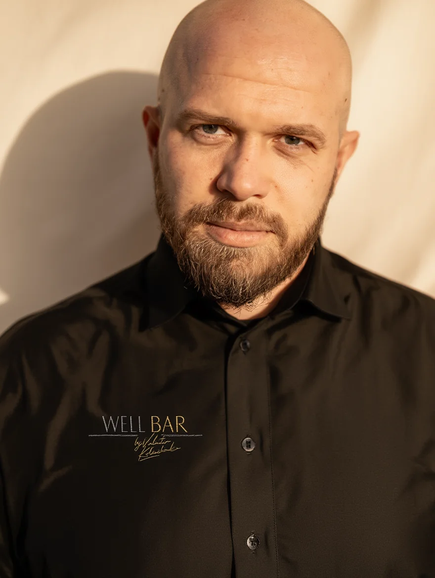 Валентин Коломиченко — основатель WELL BAR